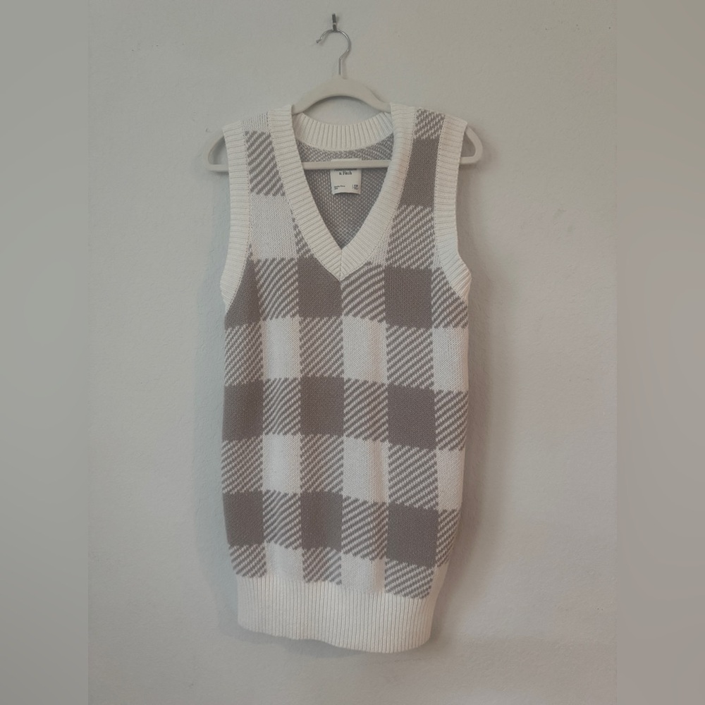 Abercrombie & Fitch Vest Sweater Dress